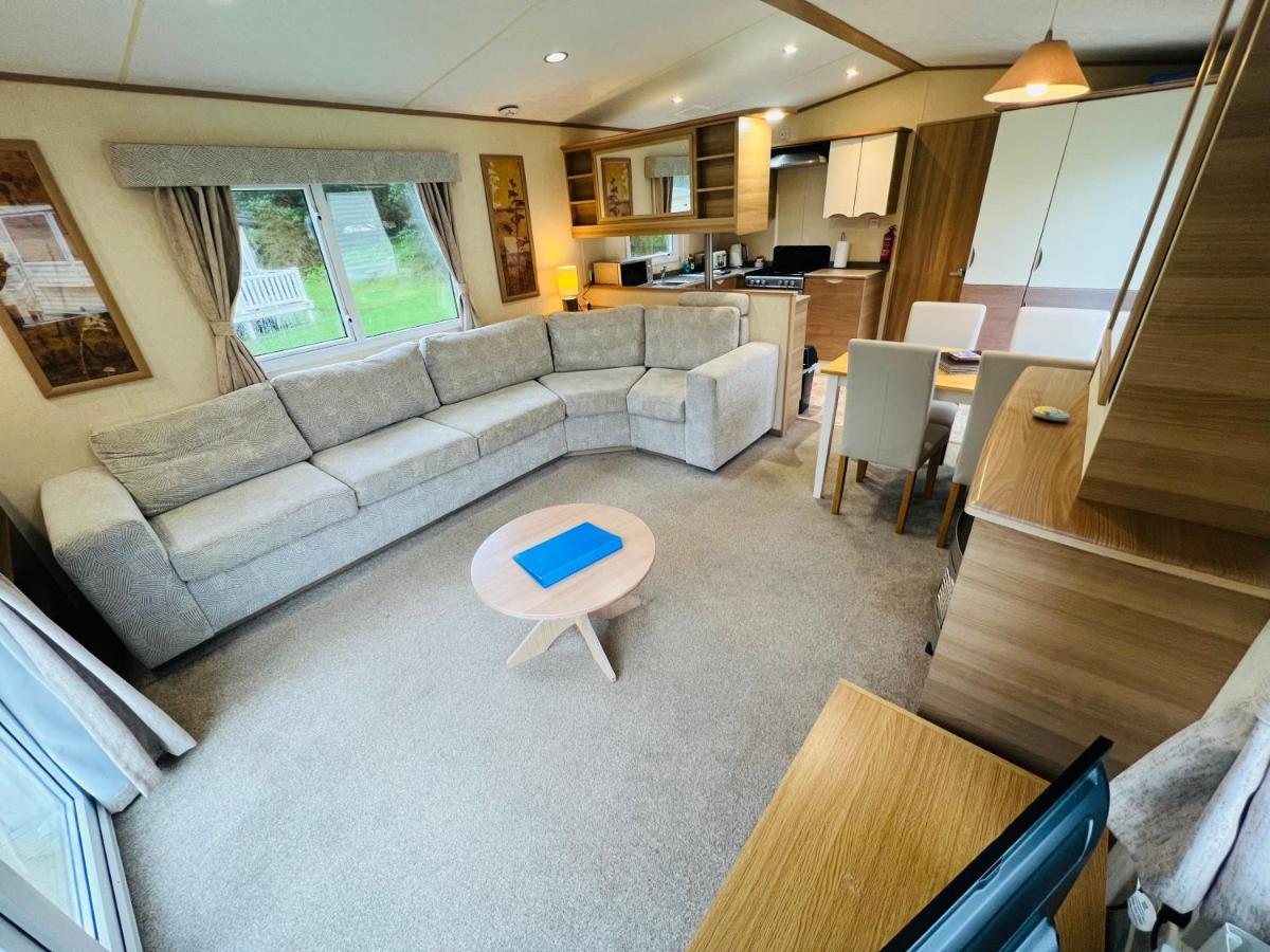 2 Bedroom Caravan Lg13, Shanklin, Isle Of Wight Екстериор снимка